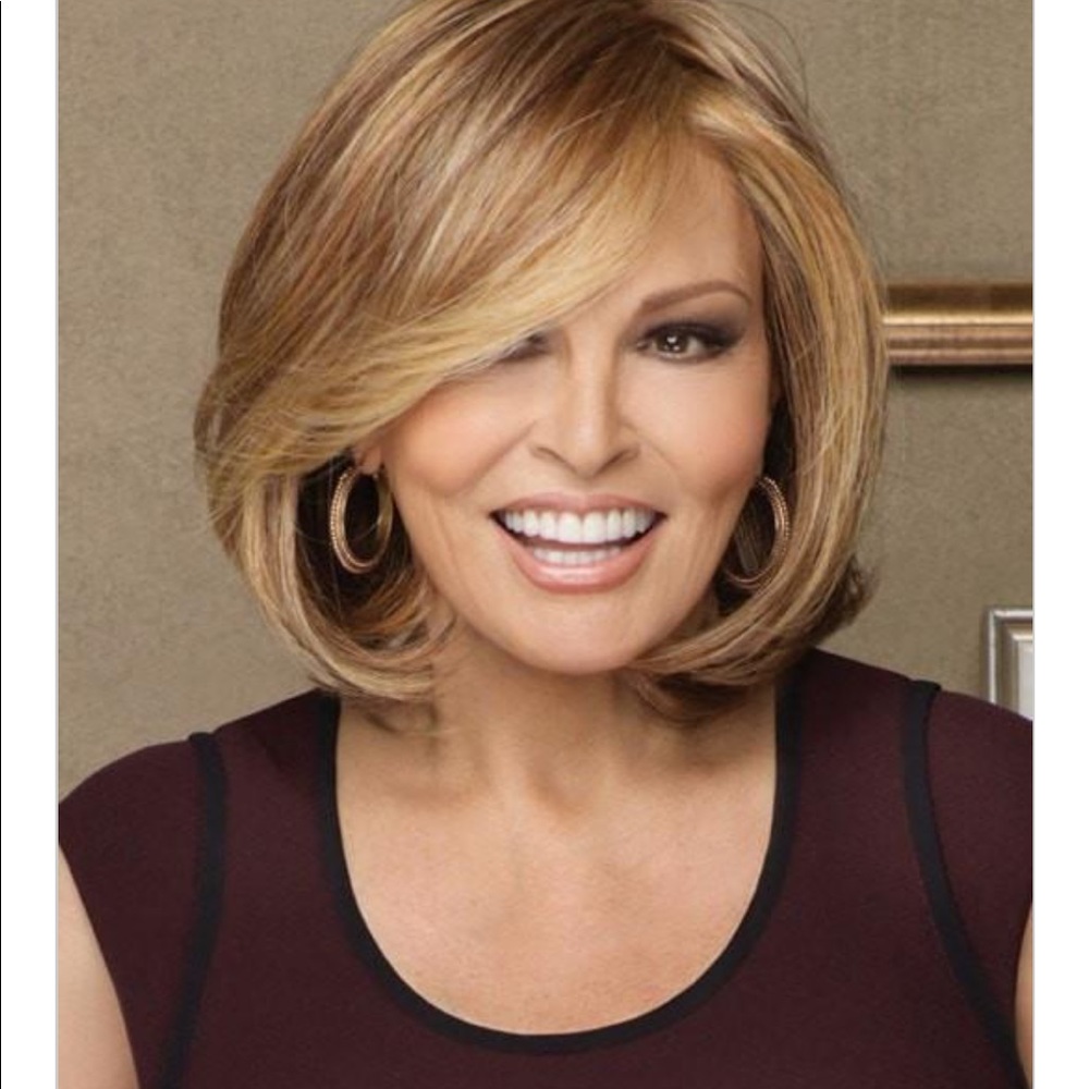 New never worn Raquel Welch “Upstage” Wig